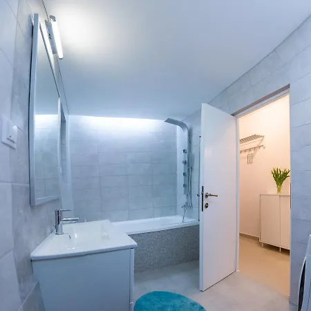 Central Park Penthouse * קלוז'-נאפוקה